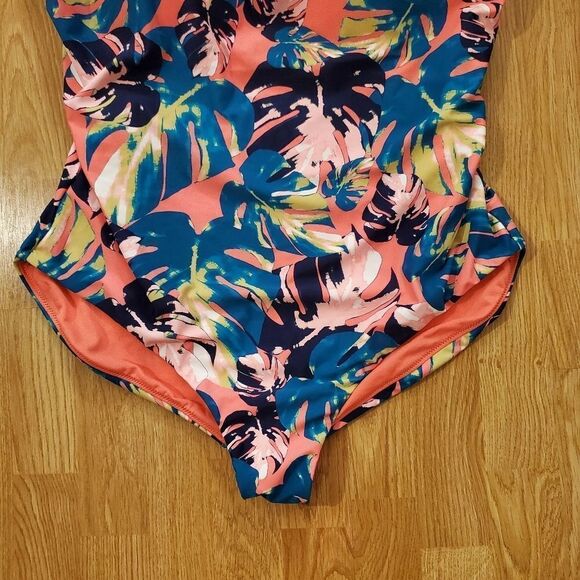 Raisins Curve Maspalomas Malaga One-Piece Swimsuit - Picture 5 of 14